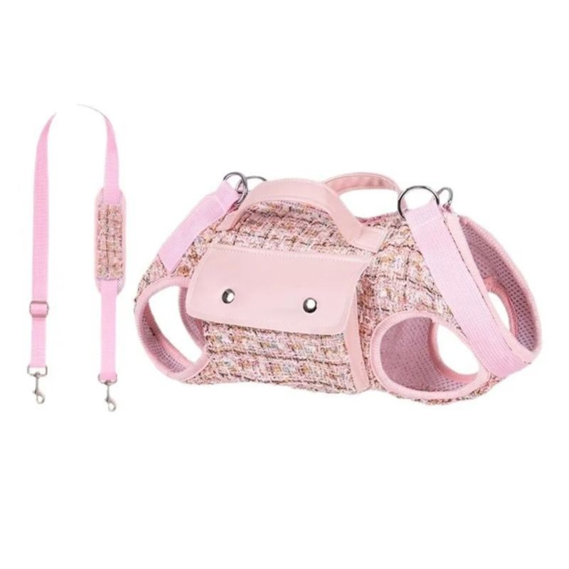 Designer Pet Crossbody Bag for Outings Horizontal Backpack with Leash Handle Elegant Pet Traction Backpack